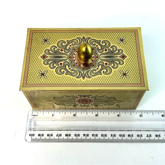 Lidded Tin Made in Western Germany Small  Trinket Box - Picture 5 of 13